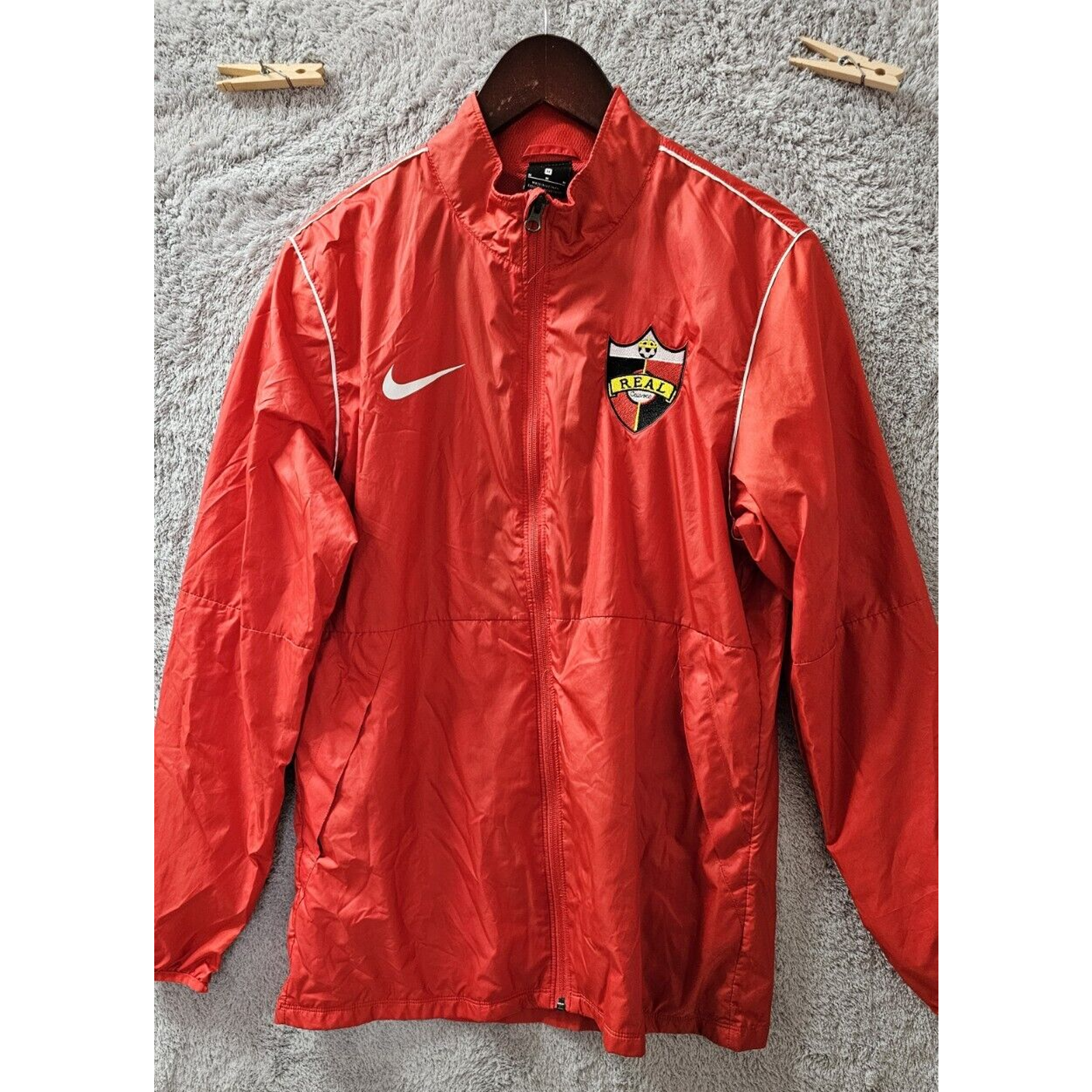 SACAI X NIKE Nike Park Repel Giacca Antipioggia Uomo Rosso Calcio REAL COLORADO BV6881 657 Taglia M