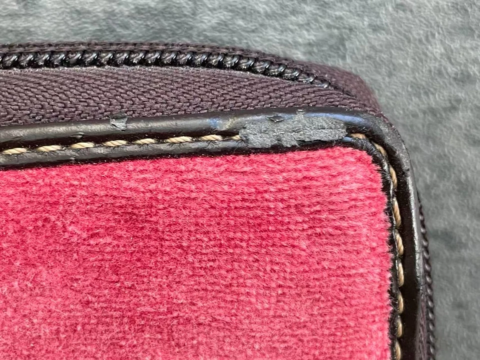 RARE! Juicy Couture Princess Velour Wallet Clutch Purse Pink Embroidered VTG Y2K - Image 4 of 4