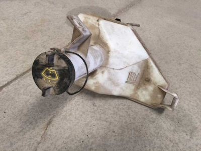 #ad #ad 99 00 01 02 03 04 05 06 FORD F350SD 6.0L 97K WASHER RESERVOIR ASSEMBLY 18360 $112.64