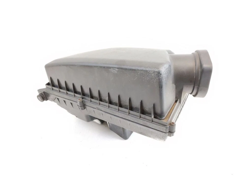 VOLVO XC60 2012 DIESEL 120KW air filter box 30792196 genuine rzv77357 - Image 3 of 4