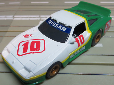 für H0 Slotcar Racing Modellbahn -- Nissan 300 ZX mit Tomy Motor (EBS492)