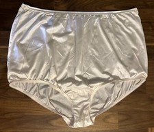 Vtg VANITY FAIR NOUVEAU Icy PINK SILKY NYLON SISSY PANTY BRIEF Sz 9 Side Tag