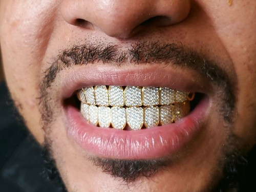 Juego de panal de plata esterlina totalmente piedras de ajuste personalizado bloques cúbicos de circonía cúbica Grillz - Imagen 2 de 4