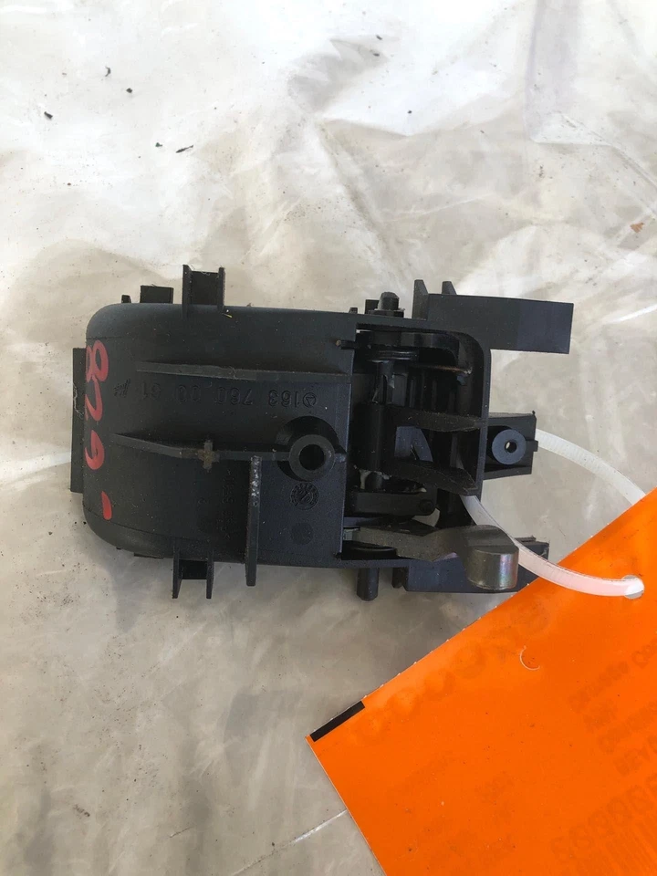 2001 MERCEDES BENZ ML SERIES ML430 Liftgate Trunk Door Interior Release Handle - Image 4 of 4