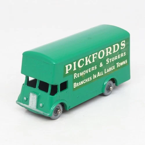 Matchbox - 46 Pickfords Removal Van V1 - SPW & Headlight Trim - Lesney Loose