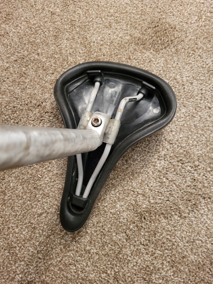 Asiento de sillín de bicicleta de gel Terry Liberator Bella Gella de colección de los años 90 con poste Foto 4 de 4