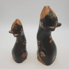 Mother and kitten Hand Carved, Hand-painted figurines BSS
