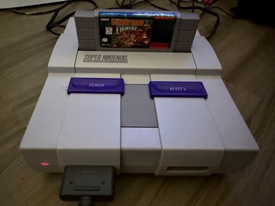 Super Nintendo SNES Console Bundle OEM Controller Donkey Kong MKII Tested