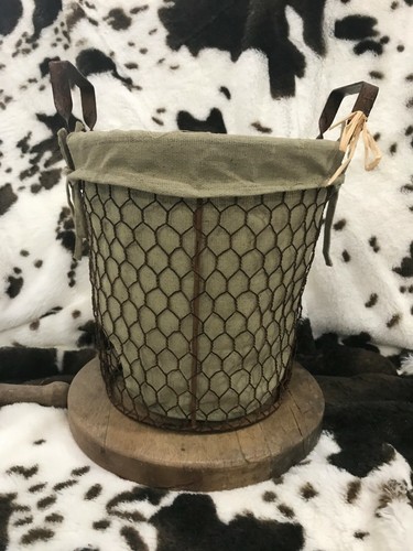 10" Chicken Wire Baskets w/Removable Burlap Liner- Rustic/Ranch/Farmhouse Decor - Picture 2 of 12