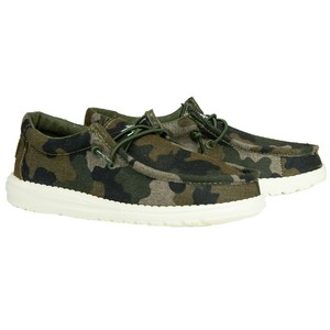 hey dude camo shoes