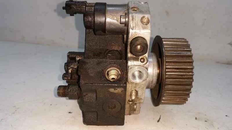 0445010034 pompa alta pressione per CHRYSLER VOYAGER (RG) 2.5 CRD 2001 3837205 - Imagem 4 de 4