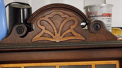 Antique China curio cabinet Showers Furn.Co.1868 medallion hutch wood orig.glass - Picture 8 of 14
