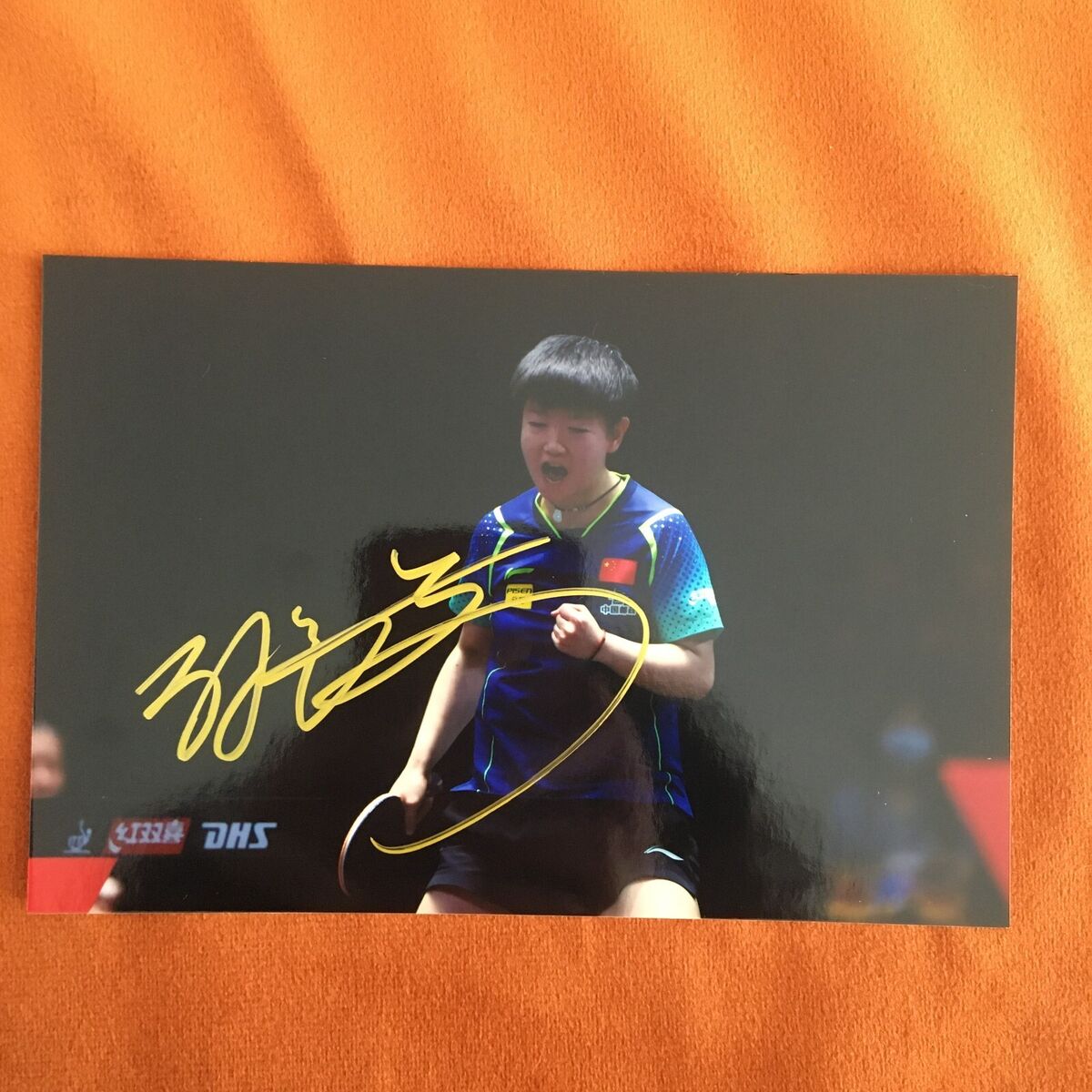 SUN YINGSHA WANG CHUQIN Autographed Signed Photo Table SUN YINGSHA WANG CHUQIN Autographed Signed Photo Table