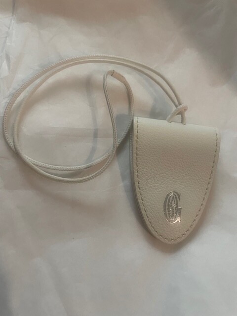 Picture 1 of 8