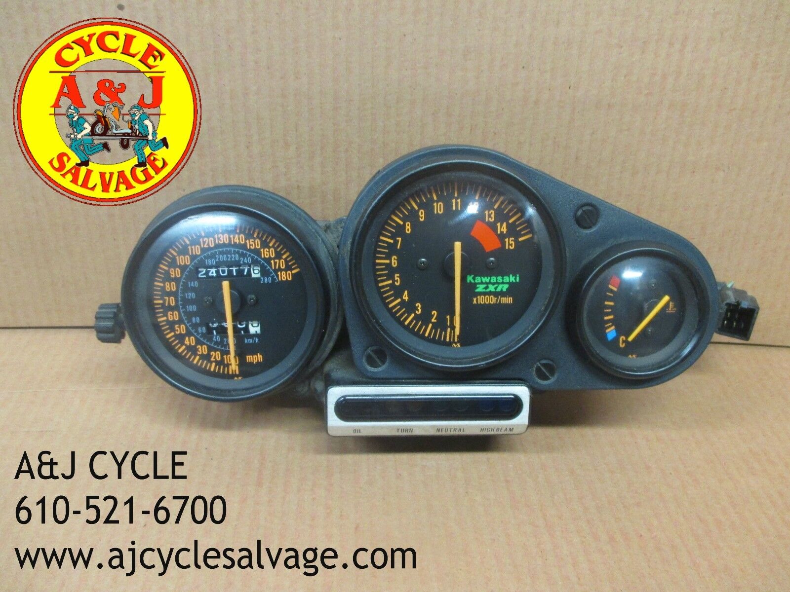 1993-1995 Kawasaki ZX-7, Gauges, speedometer, tachometer, 24,017 miles