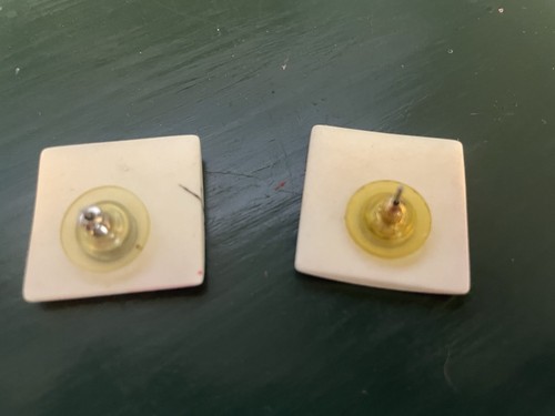 Vintage Painted Abstract Square Stud Costume Earrings 80s Jewelry - Picture 2 of 2