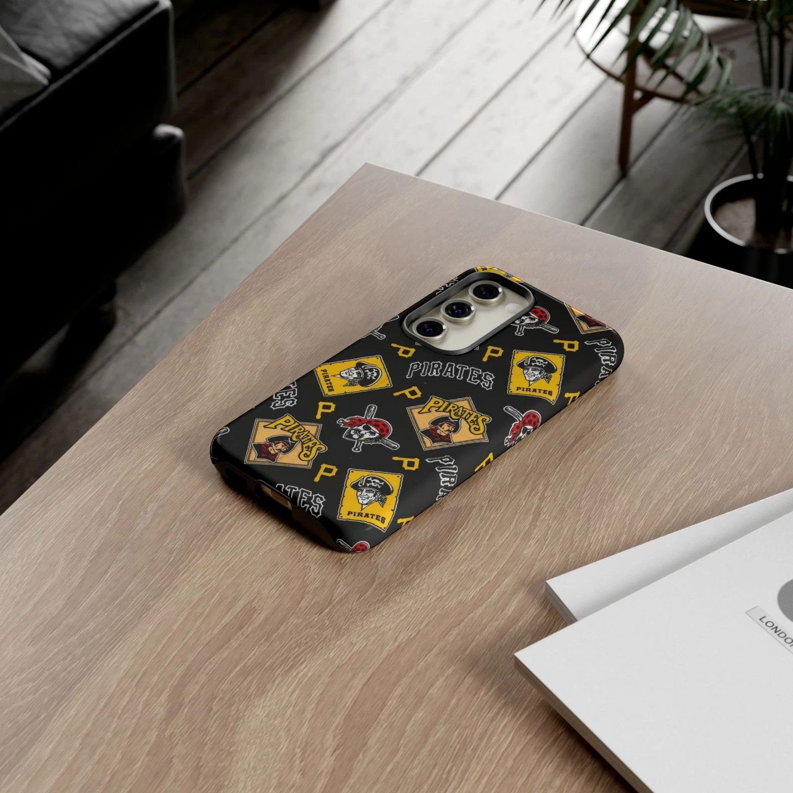 Pittsburgh Pirates Apple iPhone Cases