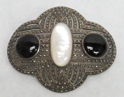 VICTORIAN ERA STERLING SILVER MARCASITE ONYX & MOON STONE LARGE BROOCH