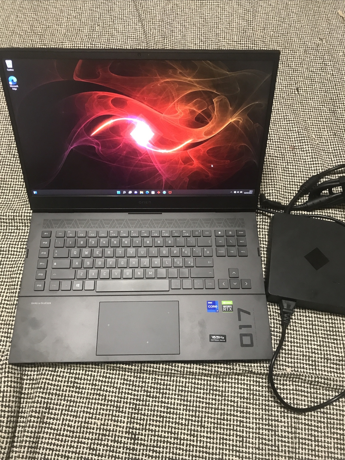 Hp Omen Gaming Notebook 17” Intel I7 11800h 2.3 Ghz 1tb 16gb...