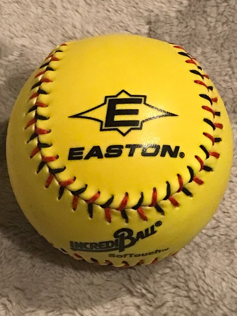 Lot De 7 Balles De Softball Jaunes 11" - 2 Worth -3 Dicks Et 2 Rawlings