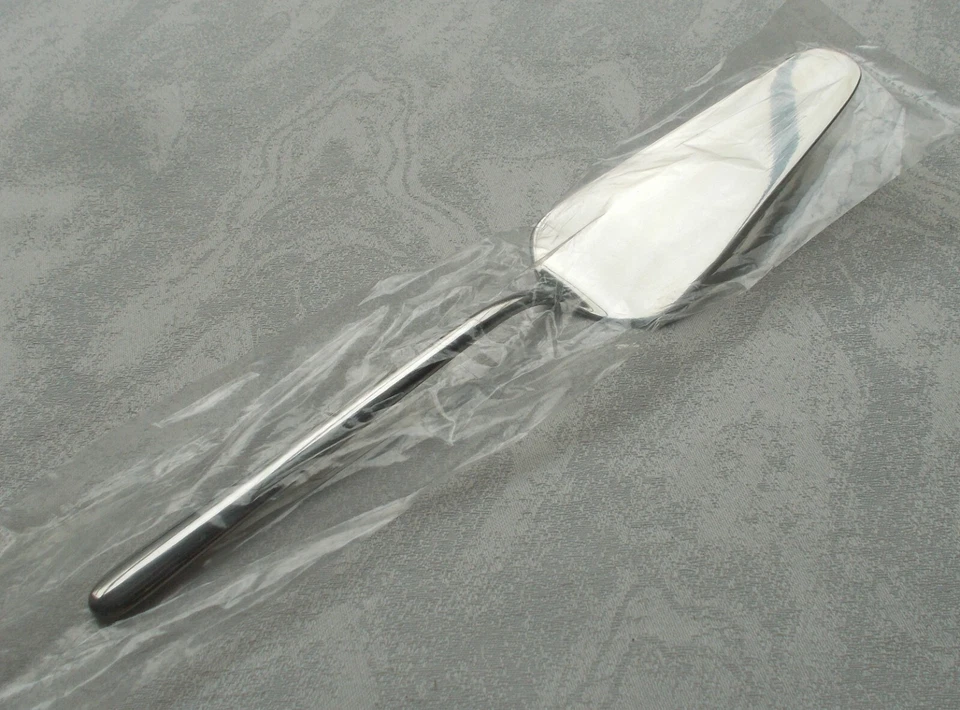 *RAR* BSF Modell Chiaro poliert elegantes Tortenheber Edelstahl 18/10 Fabrikneu