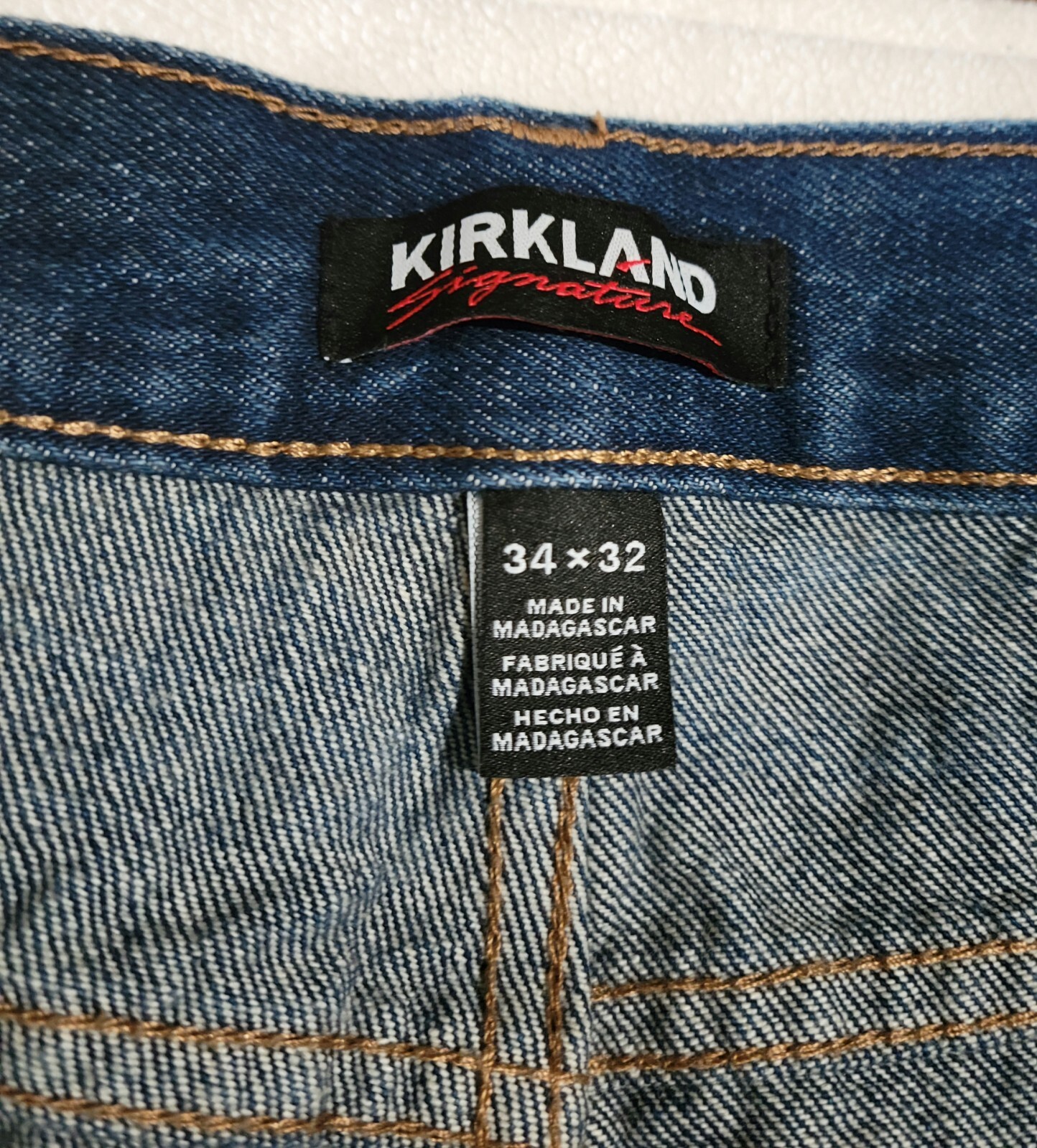 Kirkland Signature Men's 5Pocket Jeans Relaxed Fit, … Gem