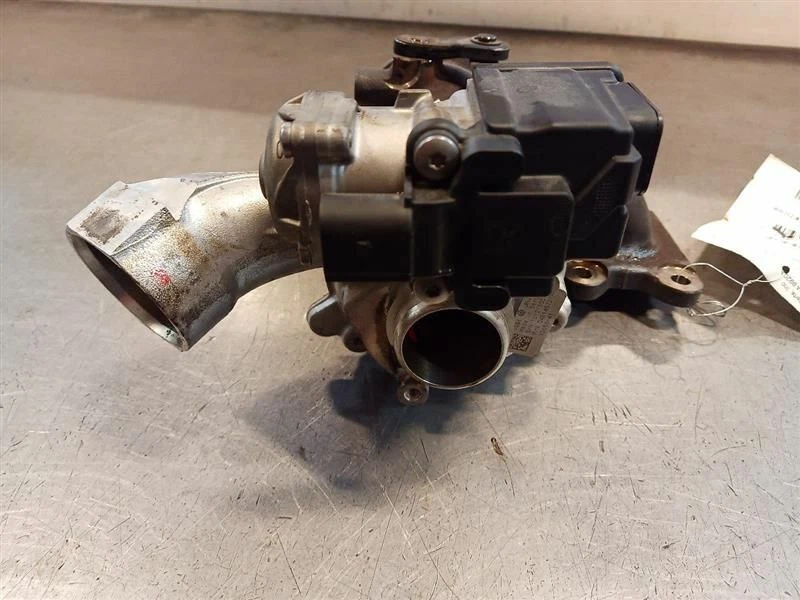 Volkswagen Jetta 2016-2018 turbocompresor sobrealimentador motor de 1,4 L OEM Foto 4 de 4