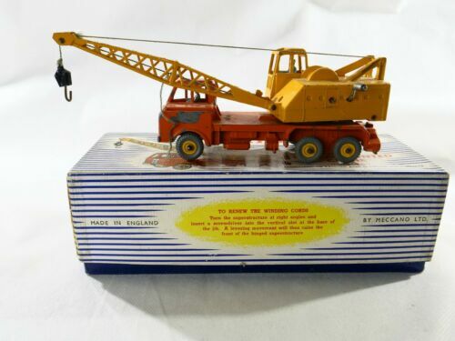DINKY TOYS voiture jaune AUSTIN 7 décapotable ref 35c 1950', siege