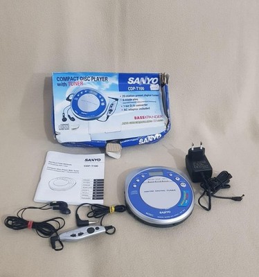 Vintage Sanyo CD Player Portable Silver Blue CDP-T100 mit Kopfhörerbedienung
