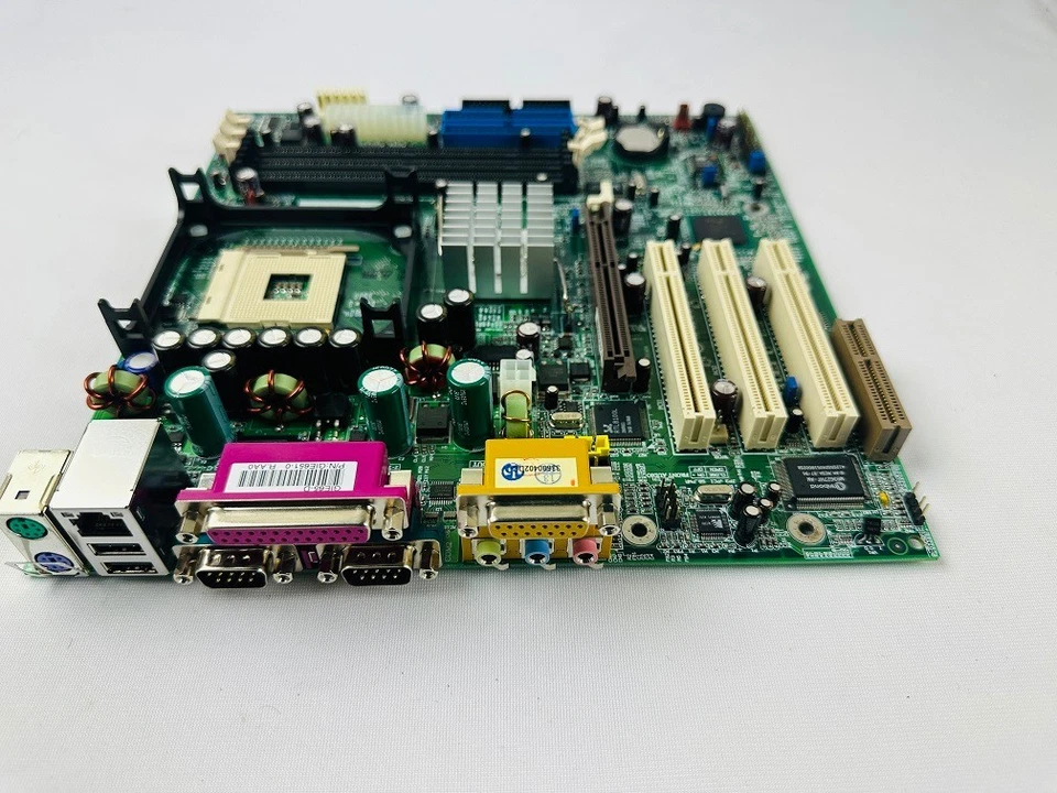 DFI GIE65-D Micro-ATX Motherboard - Image 3 of 4