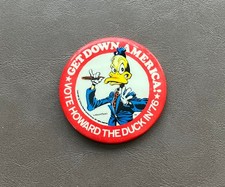 VOTE HOWARD THE DUCK pin (1976, MarvelMania Mail Order) Bernie Wrightson