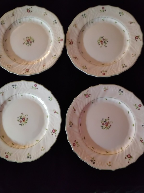 Royal Doulton set of 4 Saucer ,Avignon TC1145 pattern ,English Porcelain