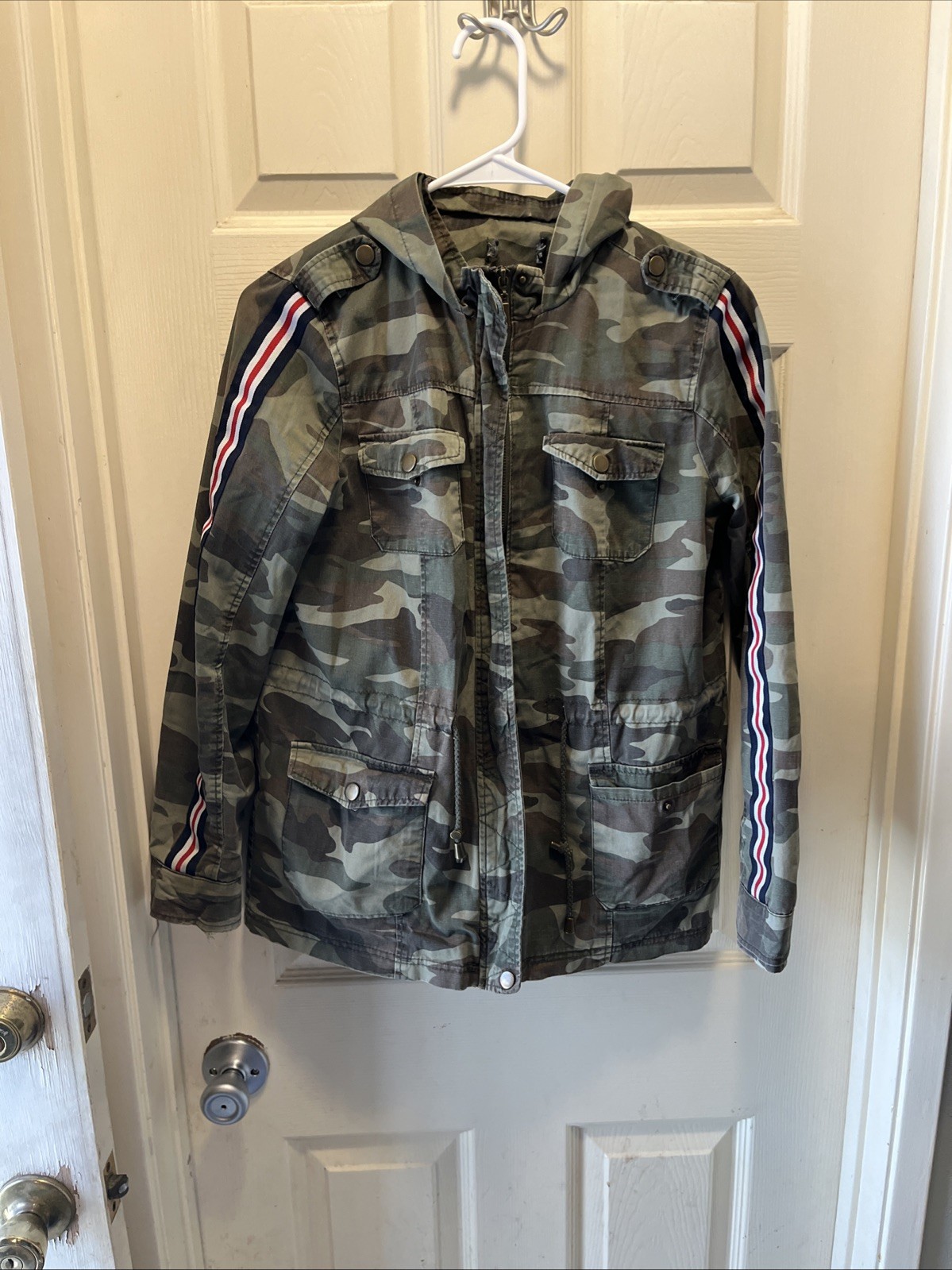 Men’s Camouflage Jacket Full Zip Hooded Size M