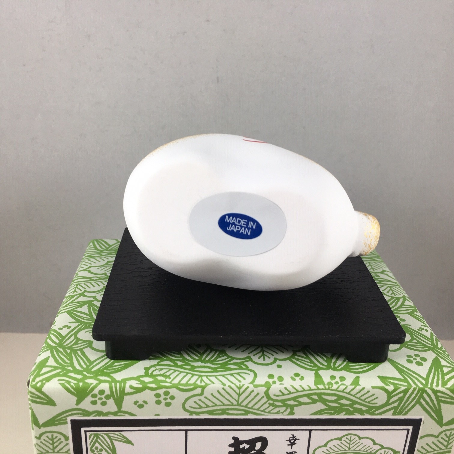 ETO 2026 Zodiac Japanese White Lucky HORSE Ornament Figure Stand Rich Long Life