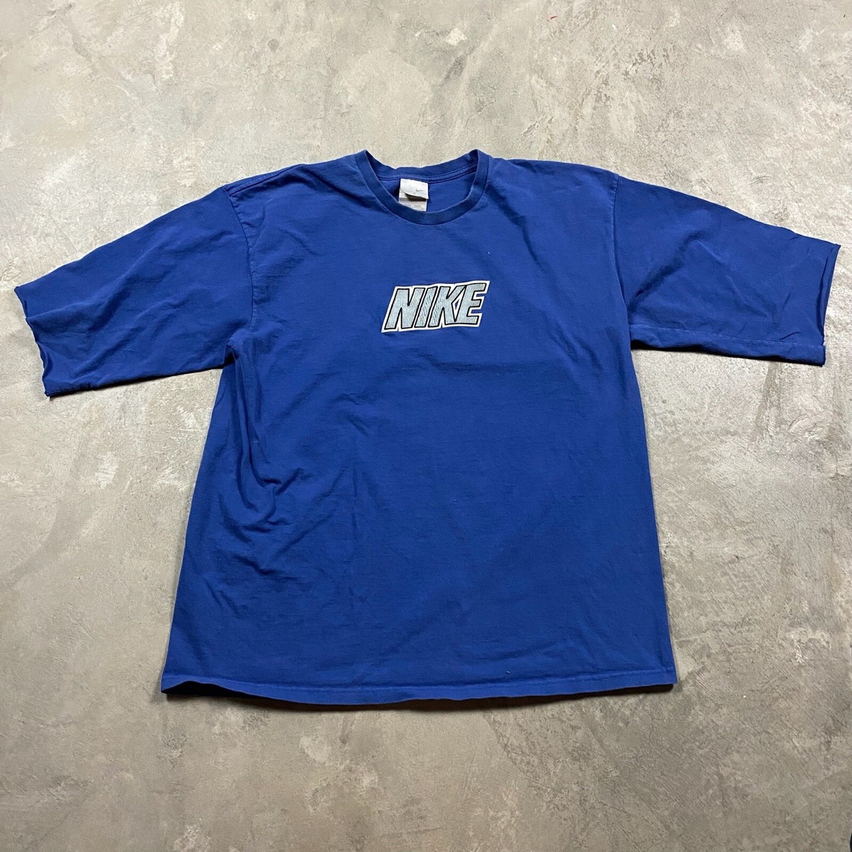 Y2K VTG NIKE SWOOSH T Shirt XL 2000s DISTRESSED Silver Tag 3
