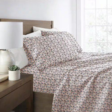 4-Piece Mauve Floral Dream Microfiber Poly Patterned Sheet Set in Twin