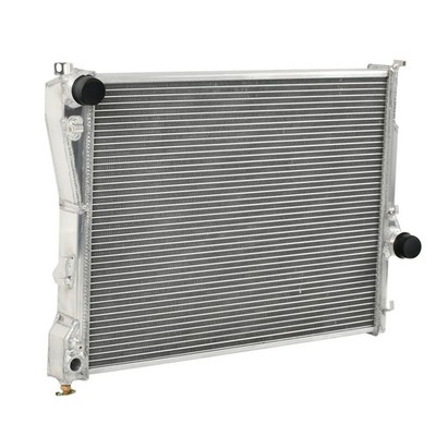 3 Row Aluminum Radiator For BMW 2001-2005 320i 325Ci 330i 330Ci 2003-2008 Z4 AT