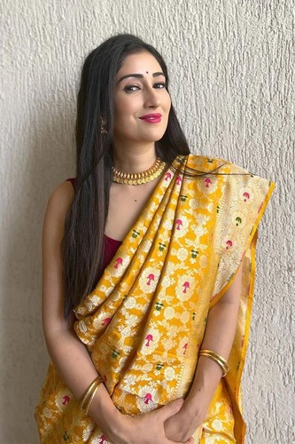 Kanjivaram Silk Saree Indian Designer Wedding Sari with Unstitched Blouse - Picture 5 of 9