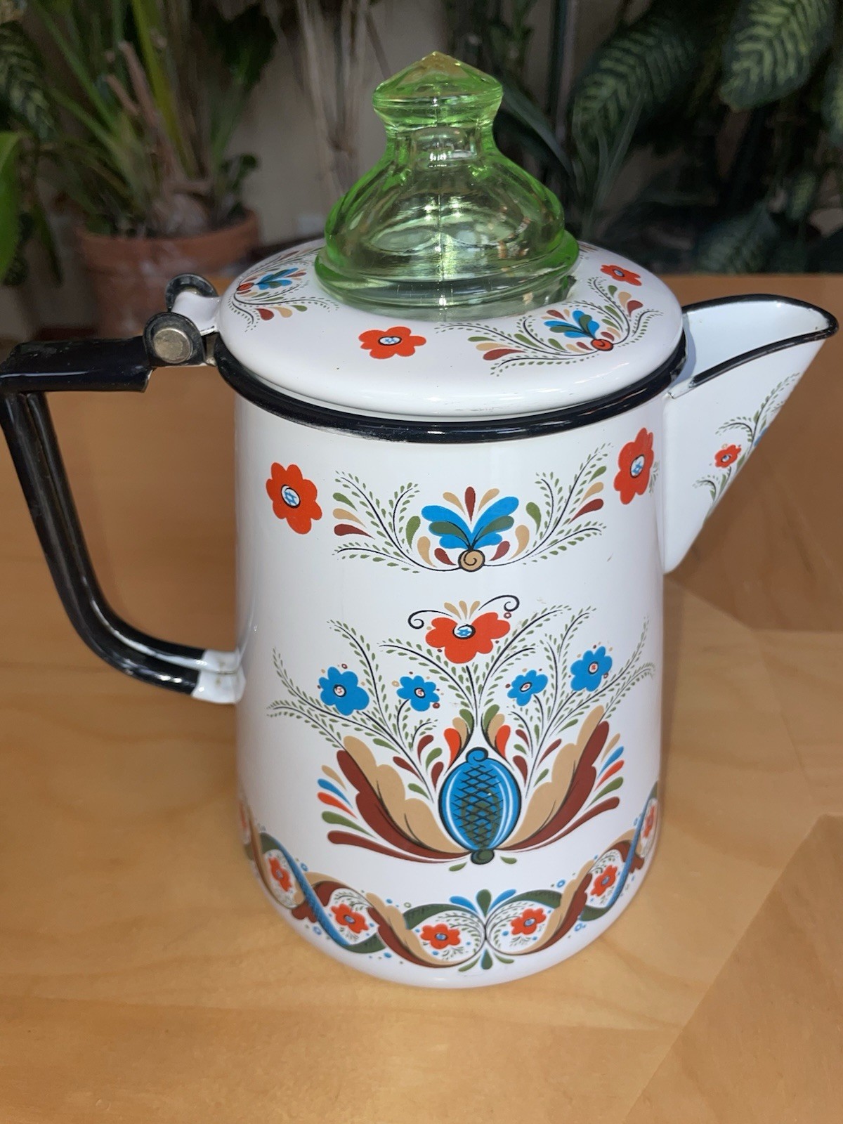 Vintage Berggren Enameled Coffee Percolator Uranium Green Glass Top 9.5” Flowers