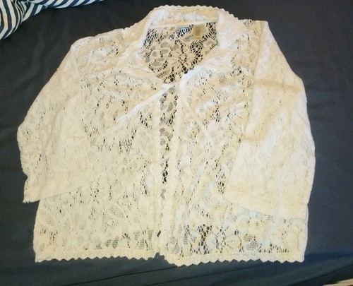 Belongings White Lace Cover Up Size Medium