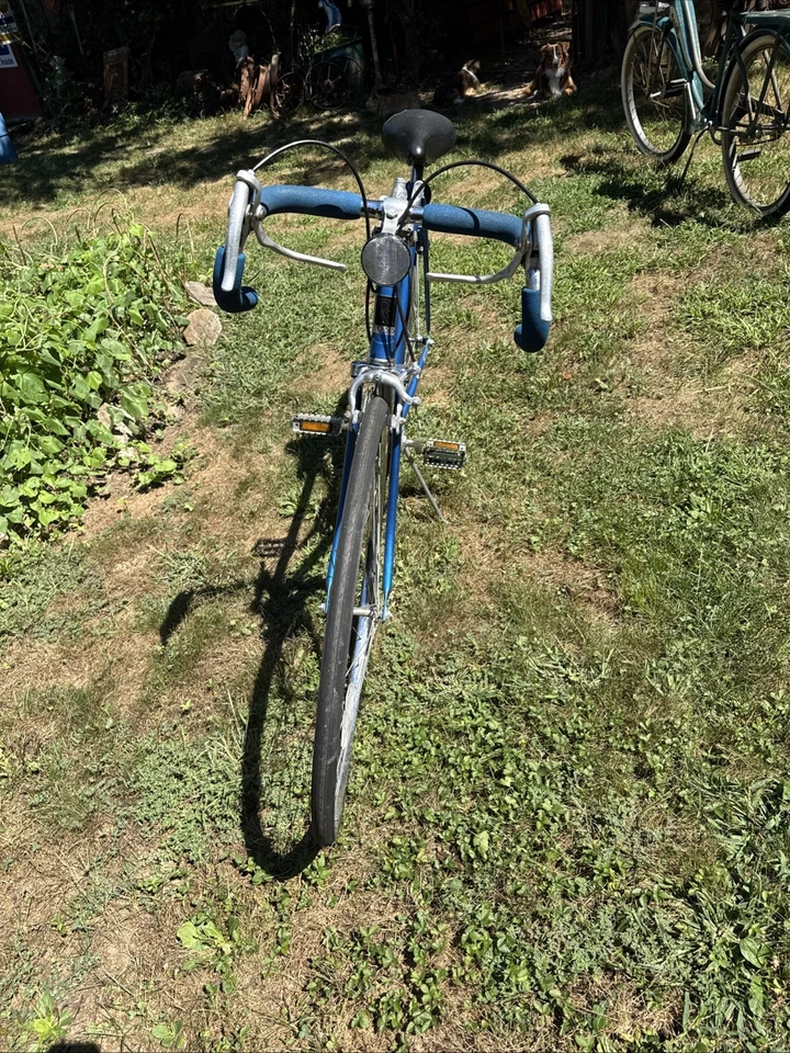 Ross Eurosport 1980's Men's Bike Blue 10 Speed Nice Condition Good Tires - Image 2 of 4