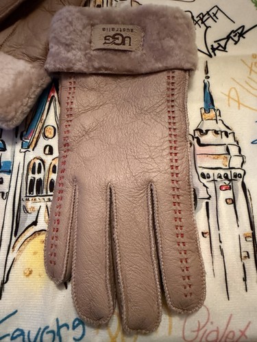 New Women's UGG Pink Shearling Suede Leather Gloves Size M - Picture 8 of 13
