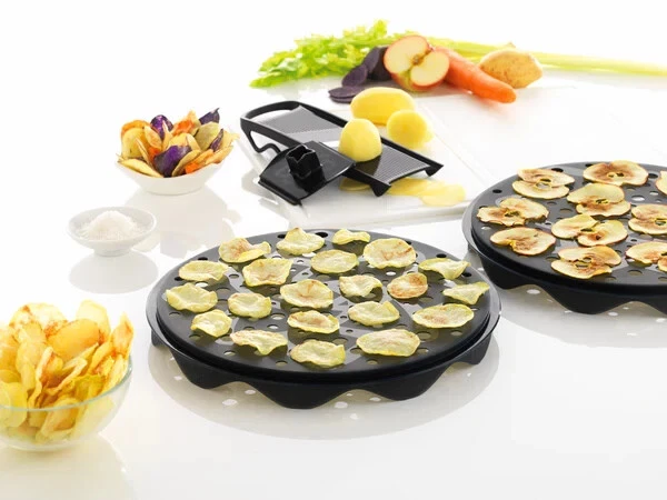 Mastrad TopChips Microwave Chips Maker & Mini Mandoline Slicer Set - Image 2 of 4