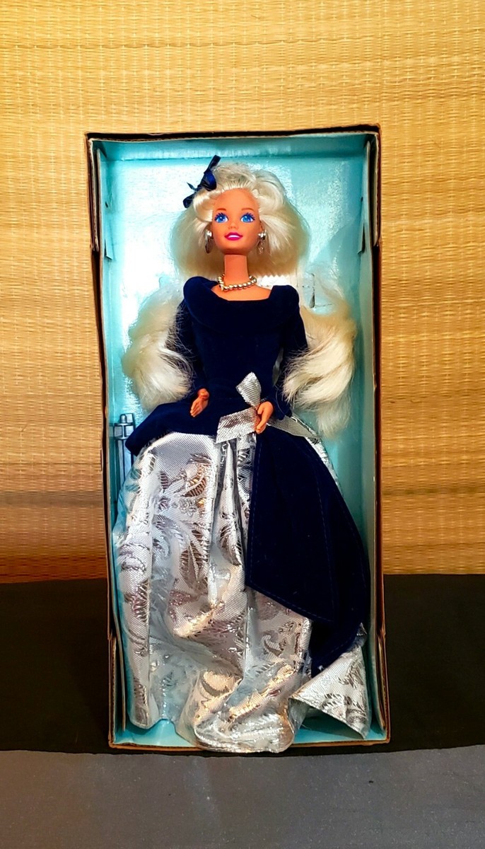 1995 Avon Exclusive Winter Velvet Barbie Doll First In A Series