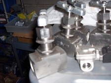 Kerotest needle valve 316 stainless steel 1"NPT N1318