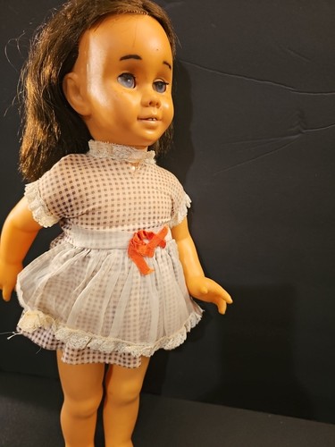 Poupée Chatty Cathy 1961 ne fonctionne pas à restaurer