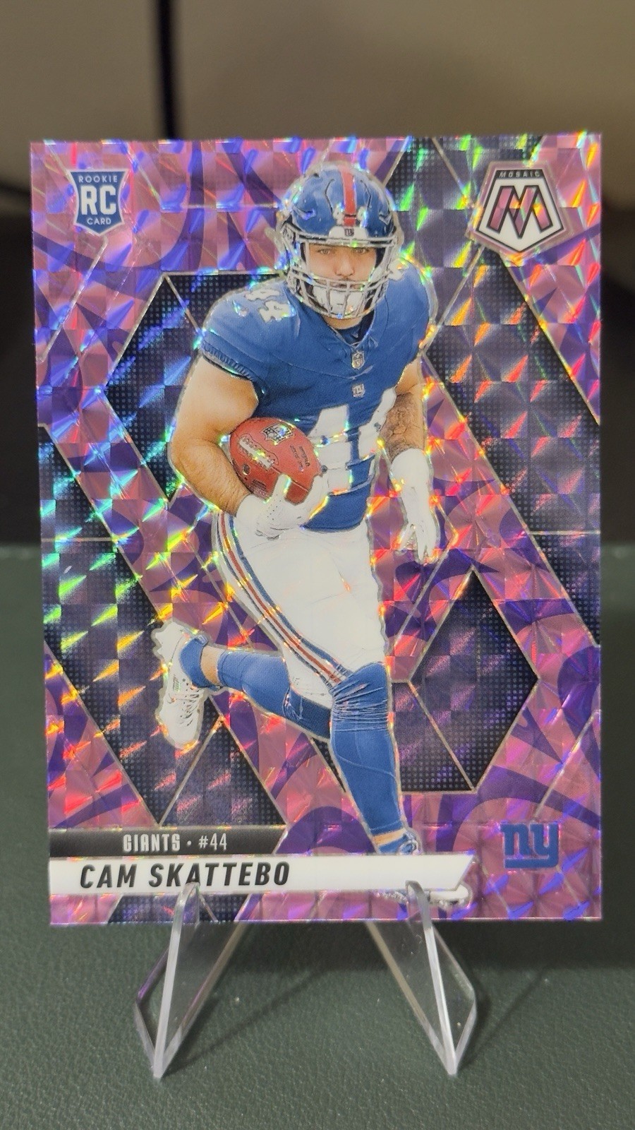 2025 Panini Mosaic Cam Skattebo Rookies - Mosaic Purple Reactive Prizm RC #305