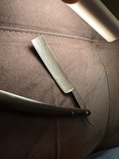 Lion Brand Yankee Cutlery # 501 Germany Straight Razor Magnetized! Vintage
