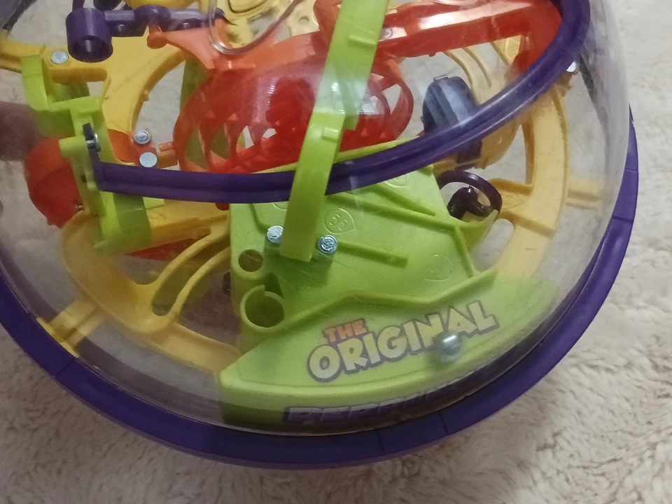 ORIGINAL 3D Puzzle Ball Maze Game Brain Teaser SpinMaster Perplexus Learning toy - Image 3 of 4