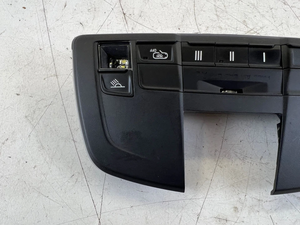 Luz domo Porsche Boxster 718 982 17-19 OEM 991.613.631.10 Foto 2 de 4